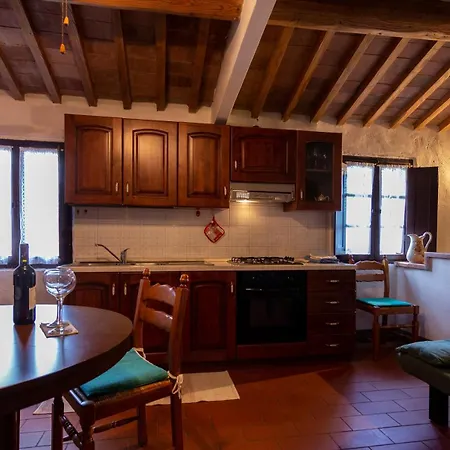 Farm stay Agriturismo Girasole Gambassi Terme