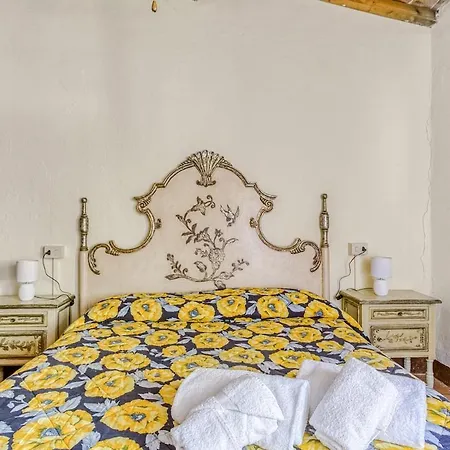مزرعة للإقامة Girasole غامباسي تيرمي